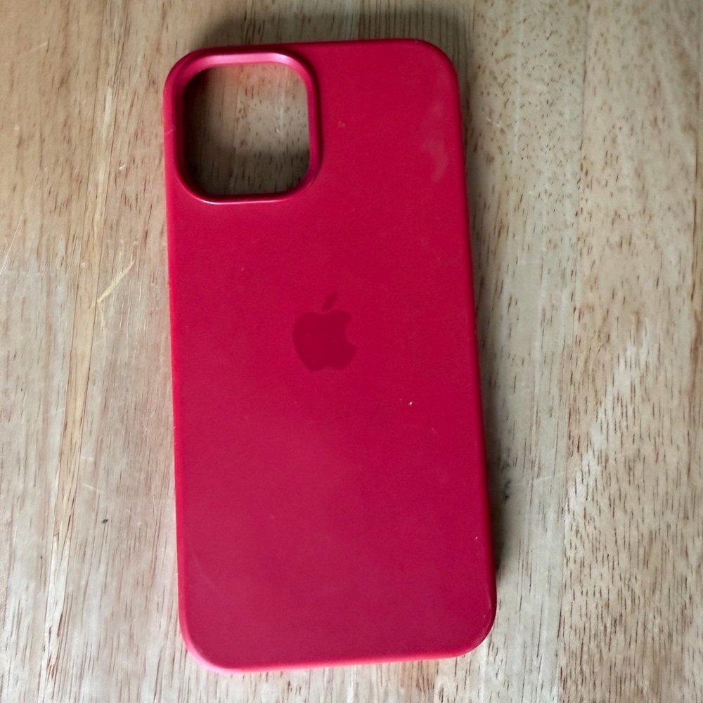 iPhone 12 Pro Max MagSafe Silicon Case - Red (used)